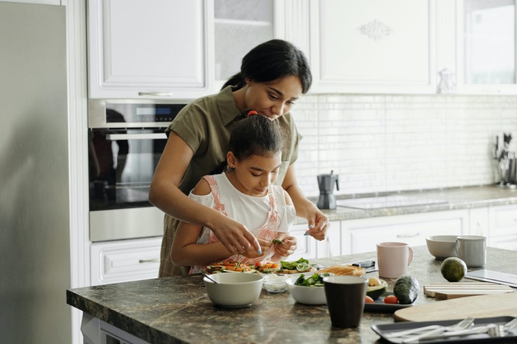 What is a Mommy Makeover? pexels august de richelieu 4259707