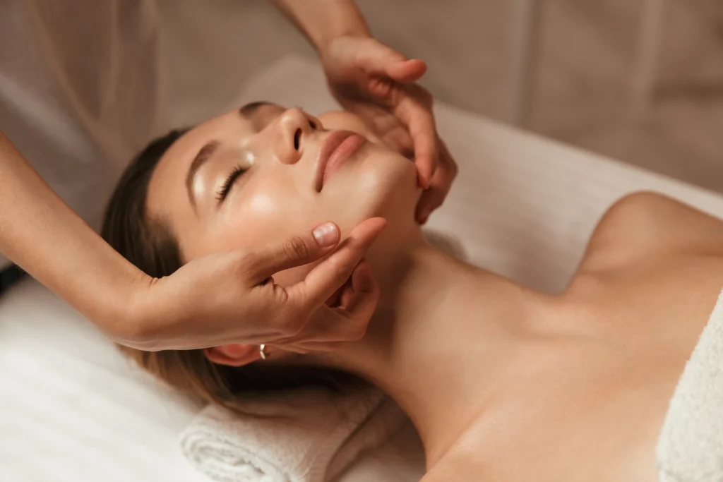 Specials icuredbrillian facials