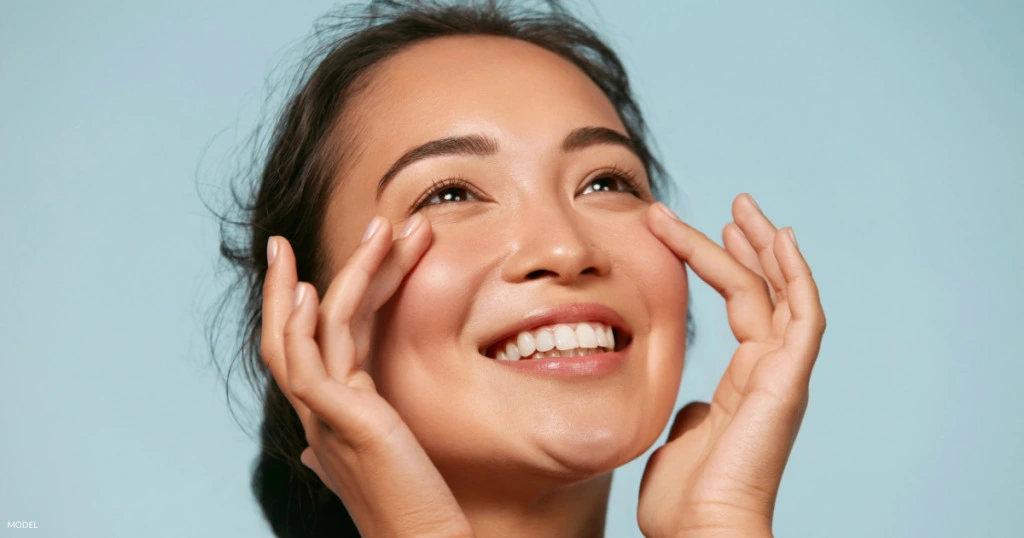 Wave Plastic Surgery and Aesthetic Center - Hydro Injection