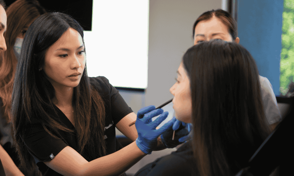 Wave-Plastic-Surgery-Injectable